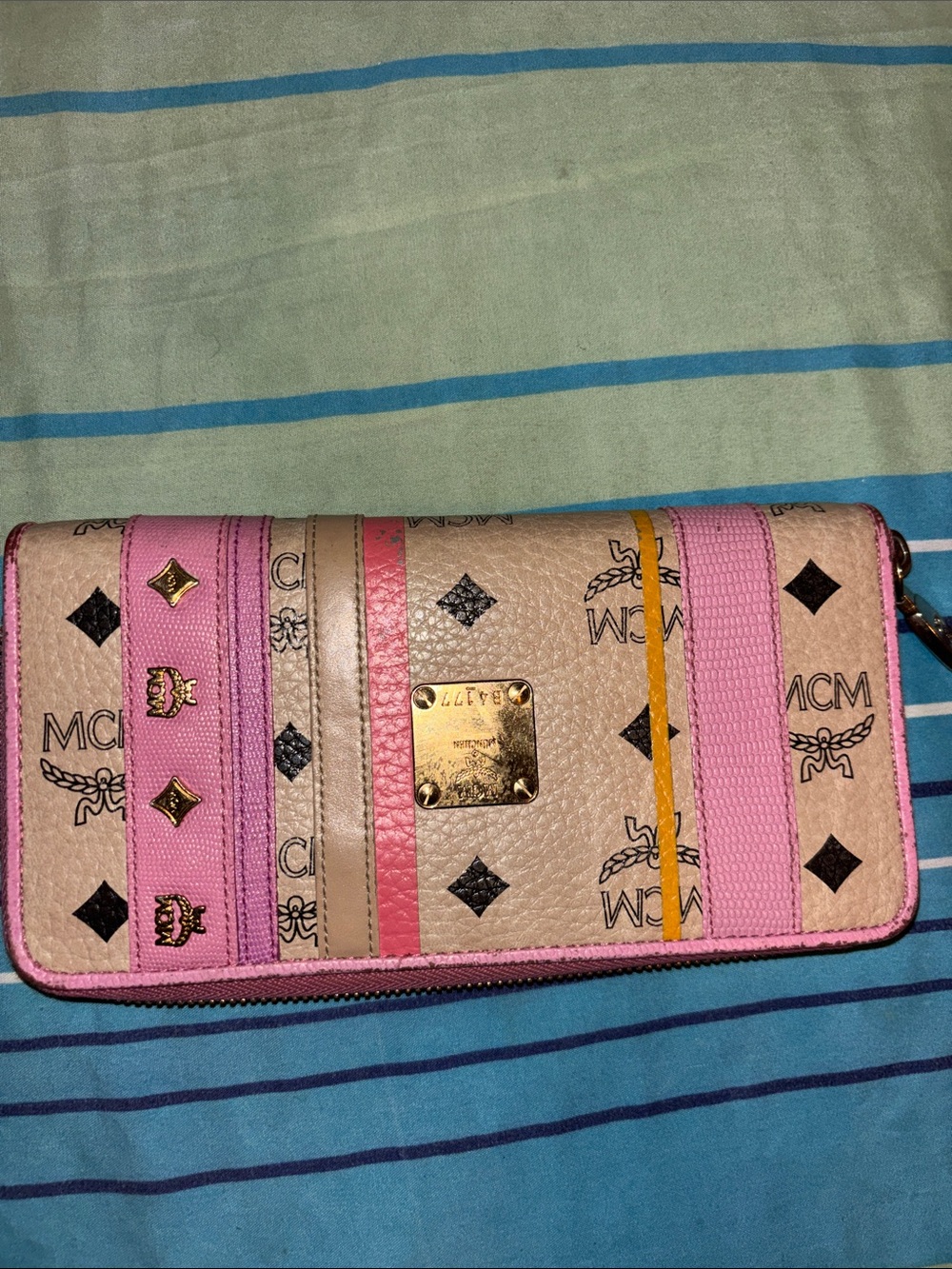 Mcm wallet
